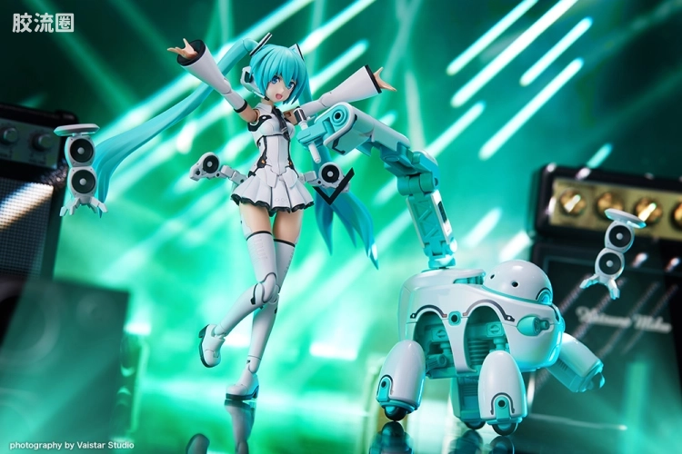 FAG FRAME MUSIC GIRL 初音未来[MARUTTOYS Ver.] with TAMOTU[未来Ver.] - 图片