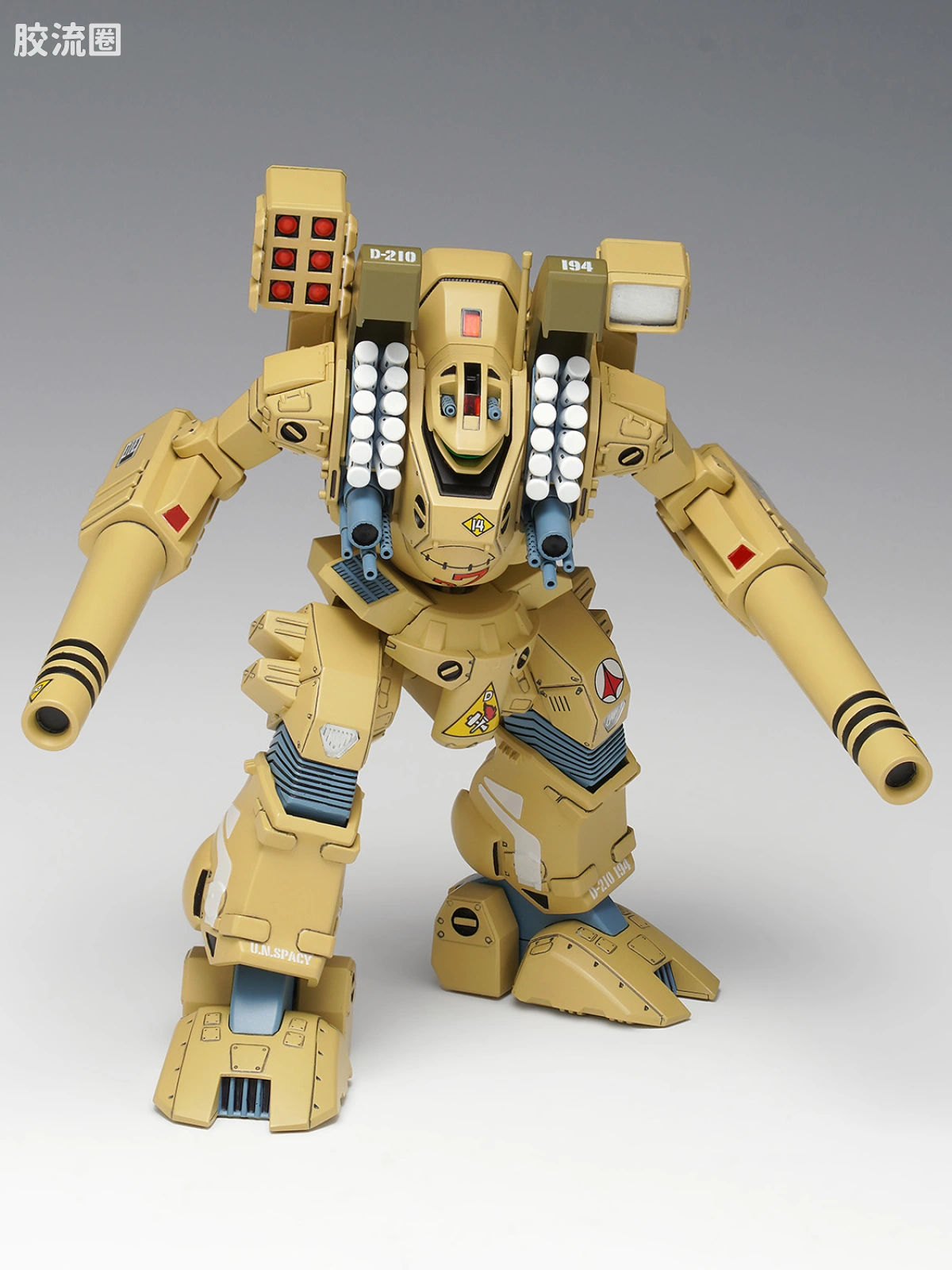 WAVE拼装综合系列 MACROSS 超时空要塞 MBR-04-MkVI Tomahawk - 图片