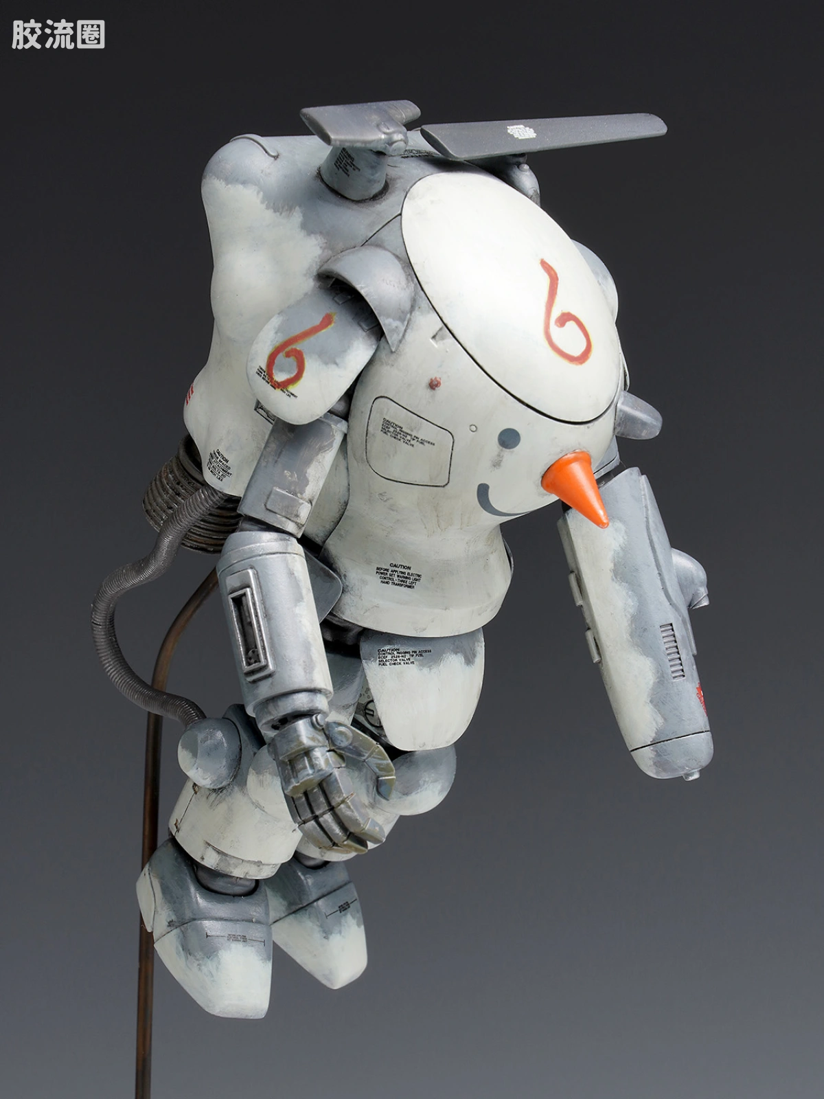 WAVE Ma.K系列拼装模型 Ma.k 1/20 S.A.F.S. 太空型 2C 超级球［月面雪人］ - 图片