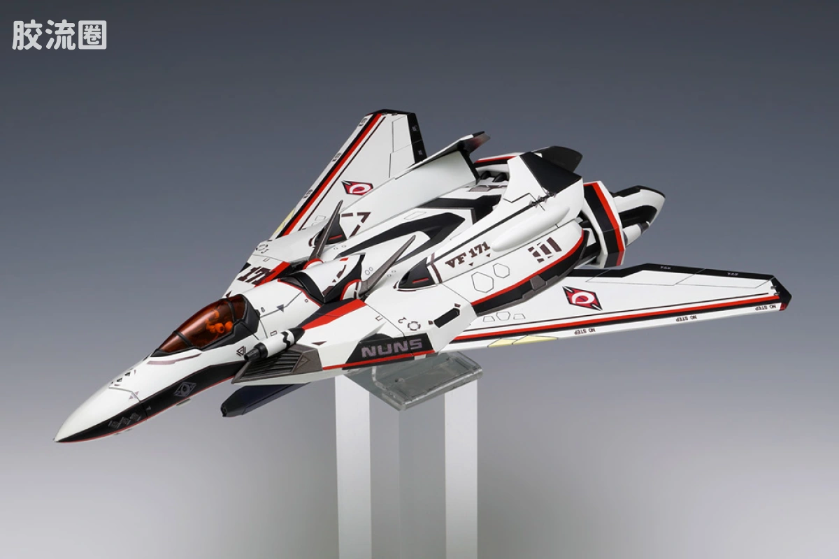 WAVE拼装综合系列 MACROSS 超时空要塞 VF-171EX 梦魇PlusEX[阿尔特机] - 图片