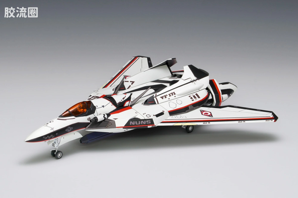 WAVE拼装综合系列 MACROSS 超时空要塞 VF-171EX 梦魇PlusEX[阿尔特机] - 图片