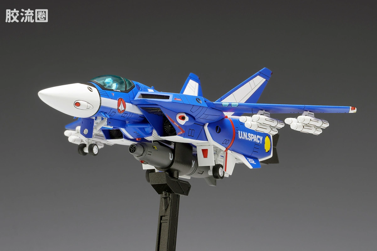 WAVE拼装综合系列 MACROSS 超时空要塞 VF-1J 女武神 [战机] Multiplex - 图片