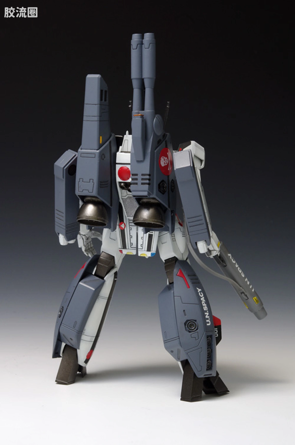 WAVE拼装综合系列 MACROSS 超时空要塞 VF-1S ストライクバルキリー バトロイド 一条輝 機 - 图片