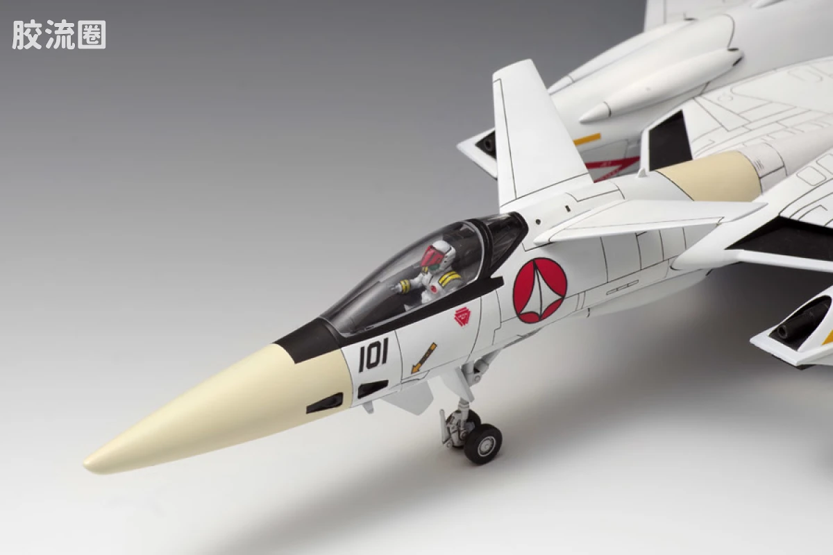 WAVE拼装综合系列 MACROSS 超时空要塞 VF-4 Lightning Ⅲ - 图片
