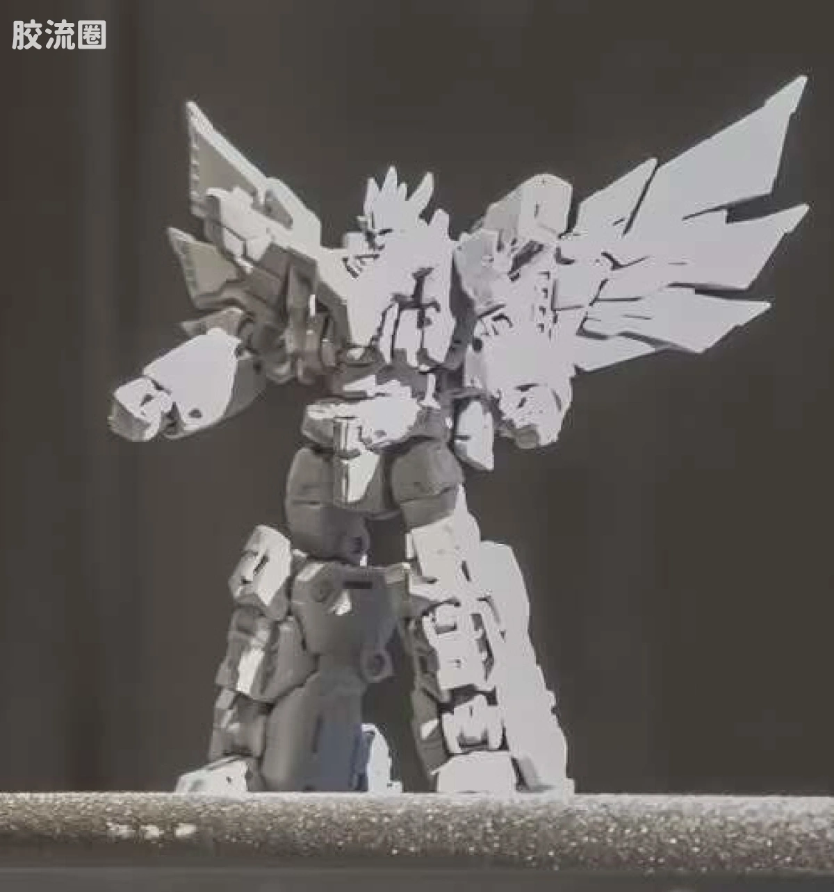 T-SPARK TOYRISE 丹帝拜恩