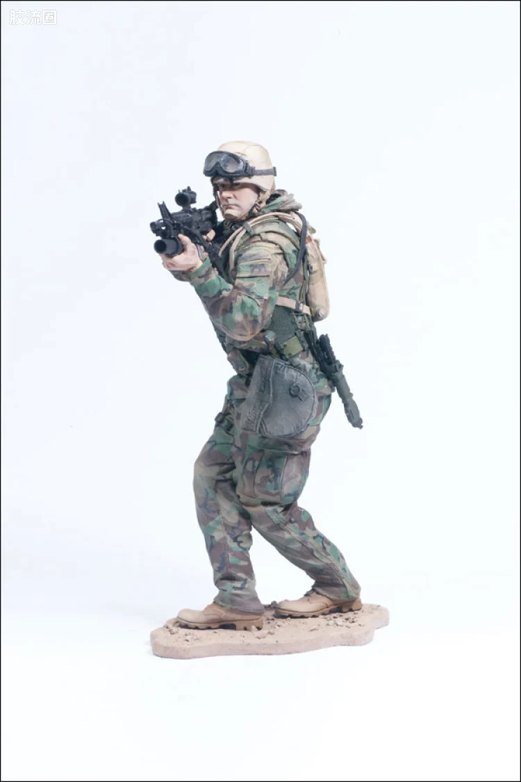 麦克法兰兵人系列 2ND 伞兵