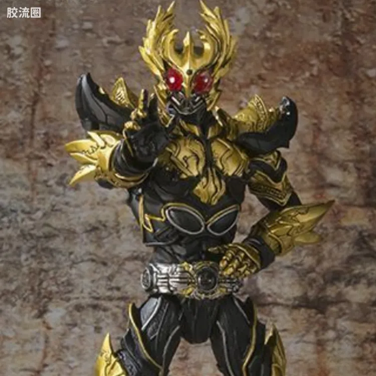 S.I.C.极魂系列可动玩具 普通版 假面骑士 KUUGA 升华究极形态