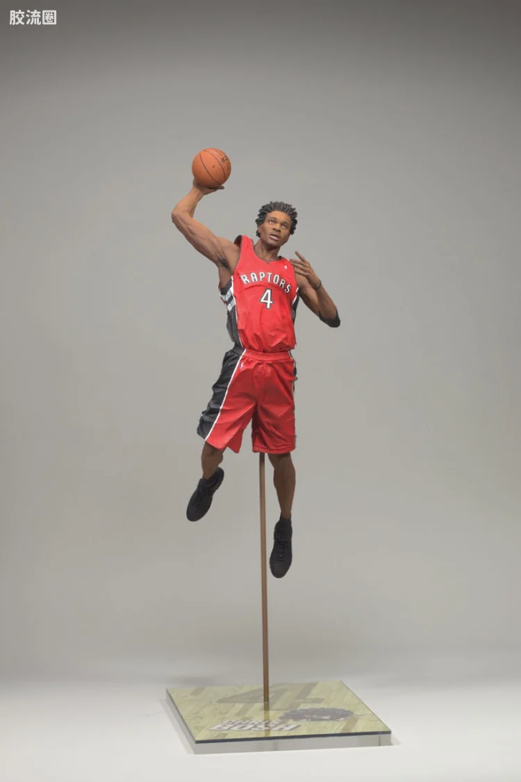 麦克法兰NBA篮球系列玩具 第13代 克里斯-波什