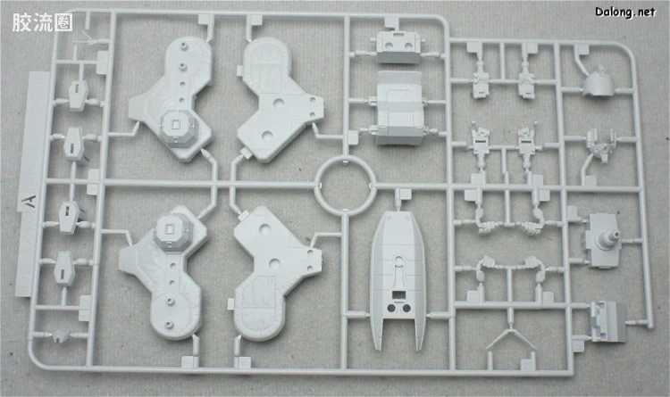 HG 雷霆宙域 普通版 全装甲高达 - 图片