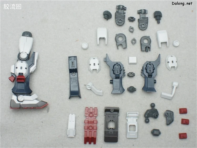 HG 雷霆宙域 普通版 全装甲高达 - 图片