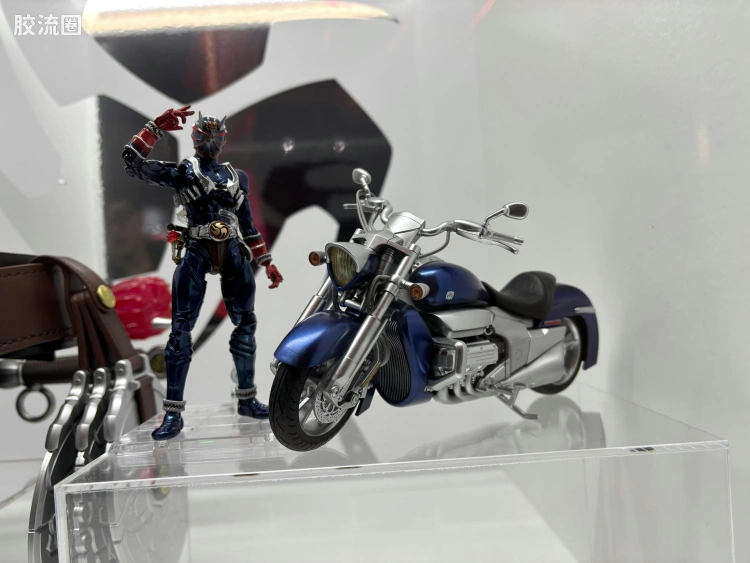 SHF 假面骑士限定版 凯火&响鬼扩展配件包