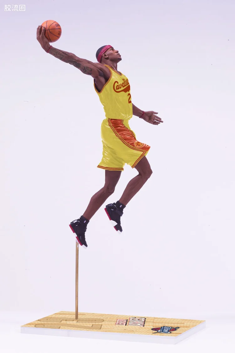 麦克法兰NBA篮球系列玩具 第17代 勒布朗·詹姆斯