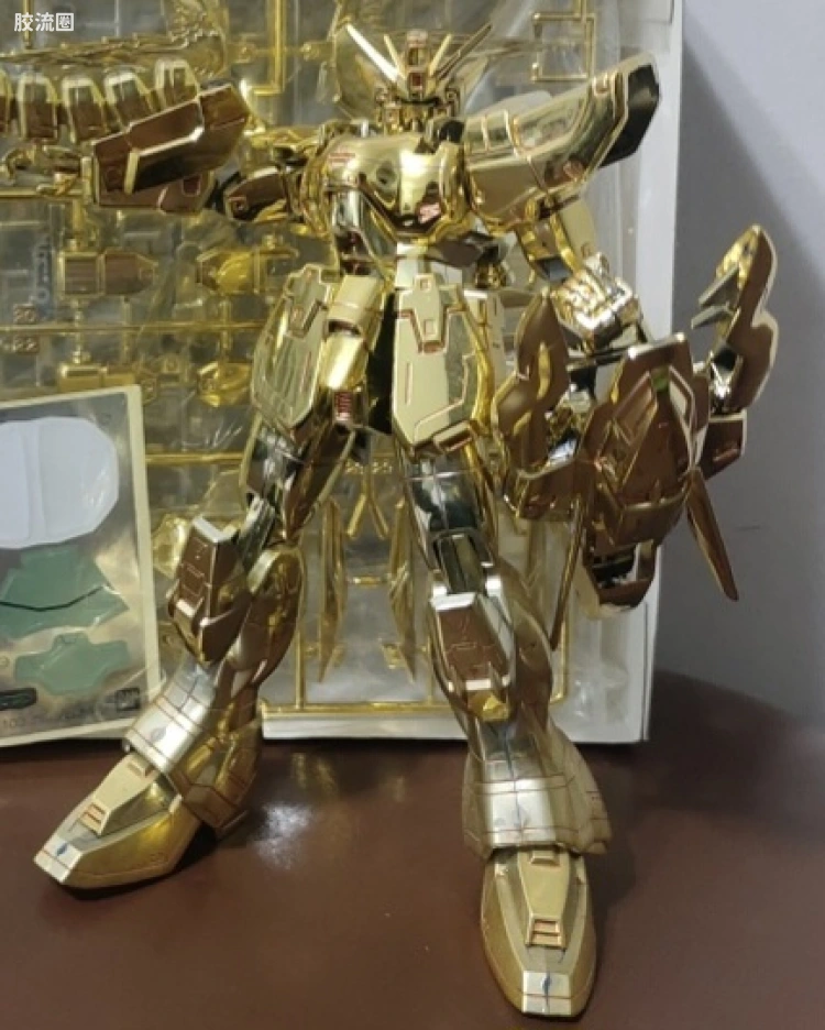 双头龙高达 EW 金色电镀版
