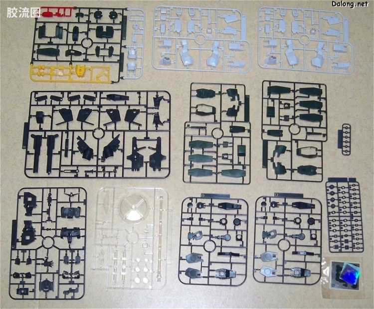 高达00 高达00 TV系列1比100 智天使高达 - 图片
