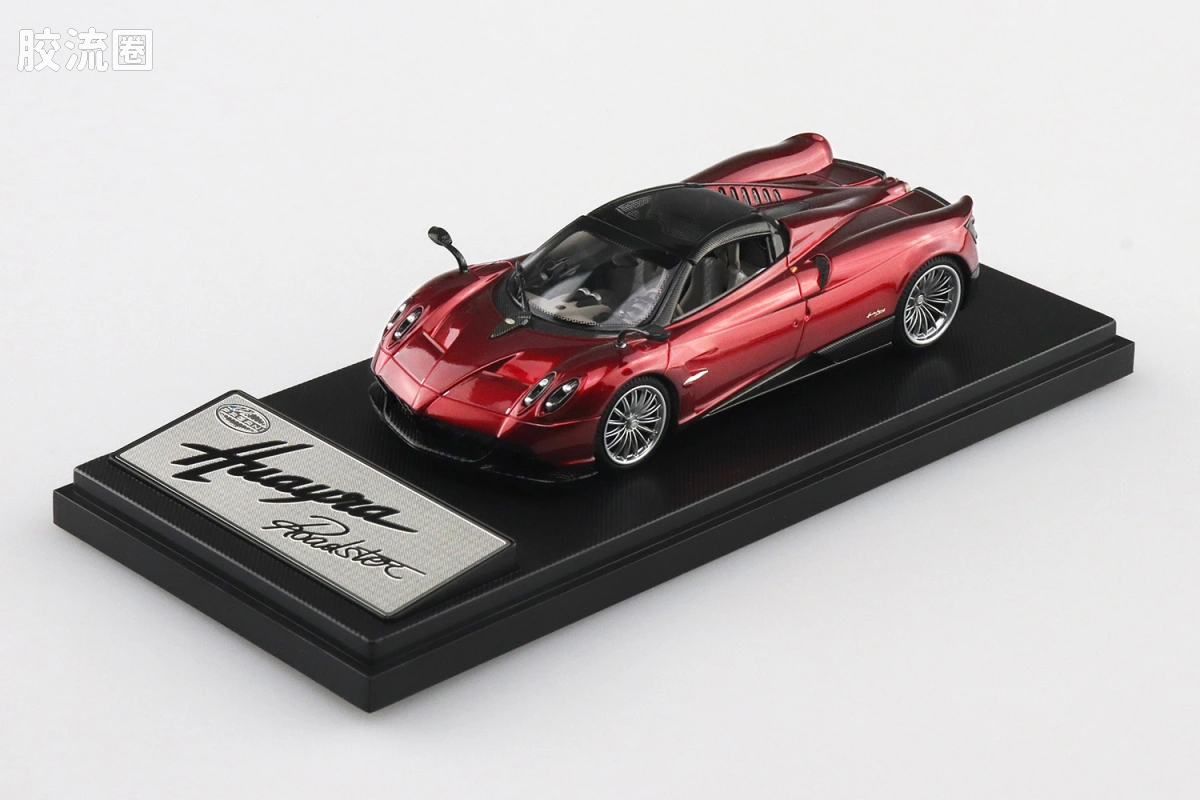 青岛社成品车系列 1/43 成品汽车 帕加尼 Huayra Roadster (红)