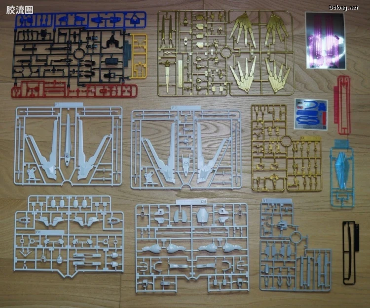 HGUC 普通版 h250 非凡强袭自由高达 - 图片