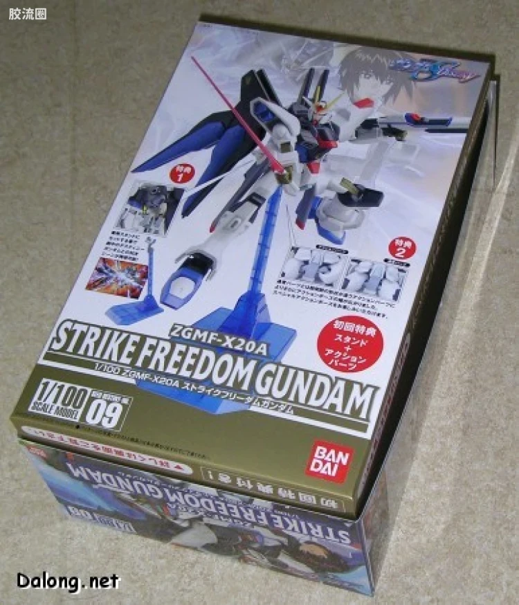 机动战士高达SEED SEED DESTINY 1/100 09 ZGMF-X20A 强袭自由高达 - 图片