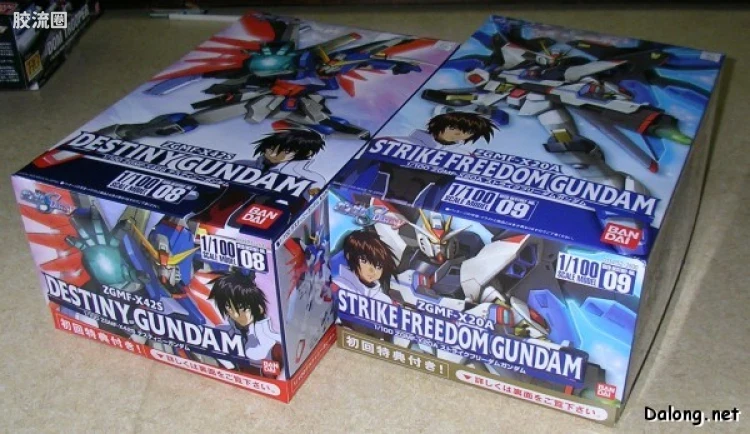 机动战士高达SEED SEED DESTINY 1/100 09 ZGMF-X20A 强袭自由高达 - 图片