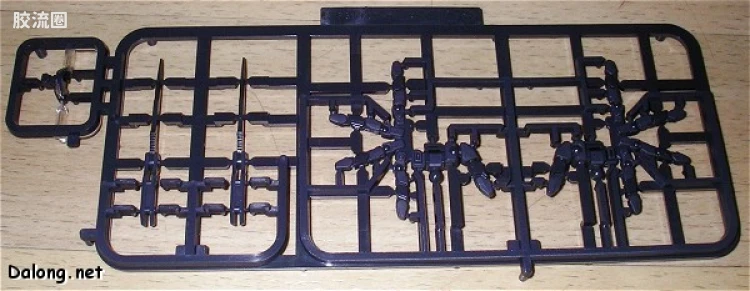 PG 普通版 GAT-X105 强袭高达 - 图片