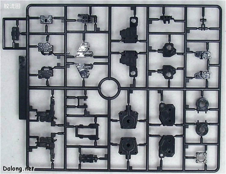 PG 普通版 GAT-X105 强袭高达 - 图片