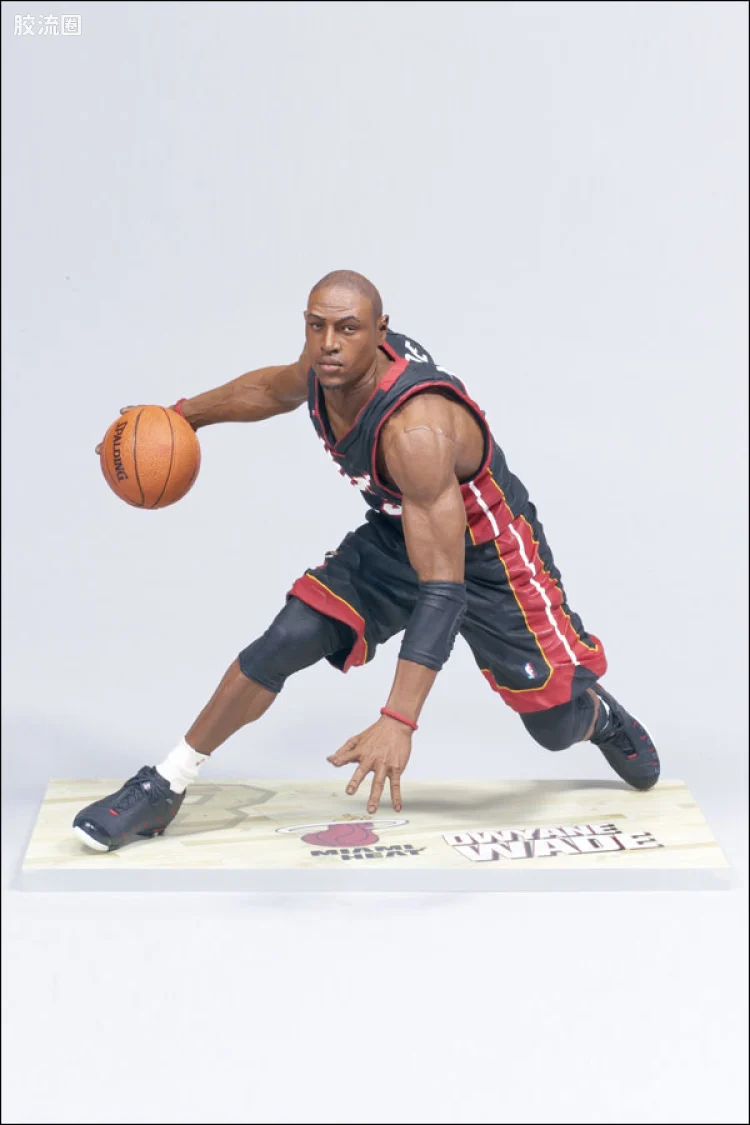 麦克法兰NBA篮球系列玩具 第9代 德维恩-韦德