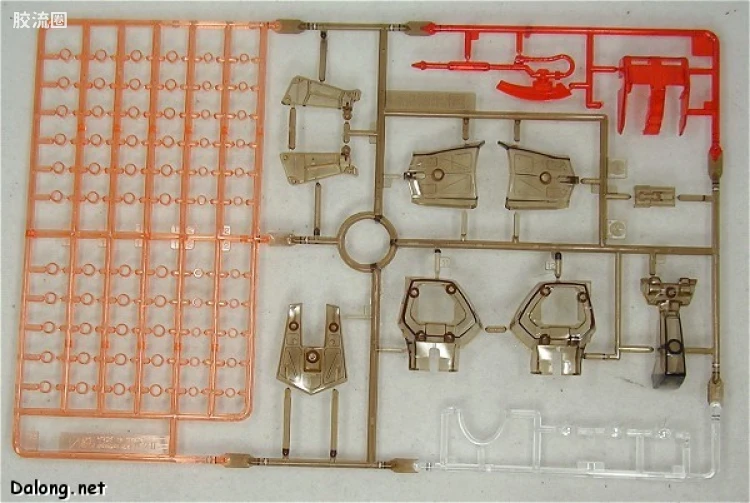 MG 水晶版 MS-06S 指挥官型扎古Ⅱ[夏亚·阿兹纳布尔专用机] 彩色透明版 - 图片