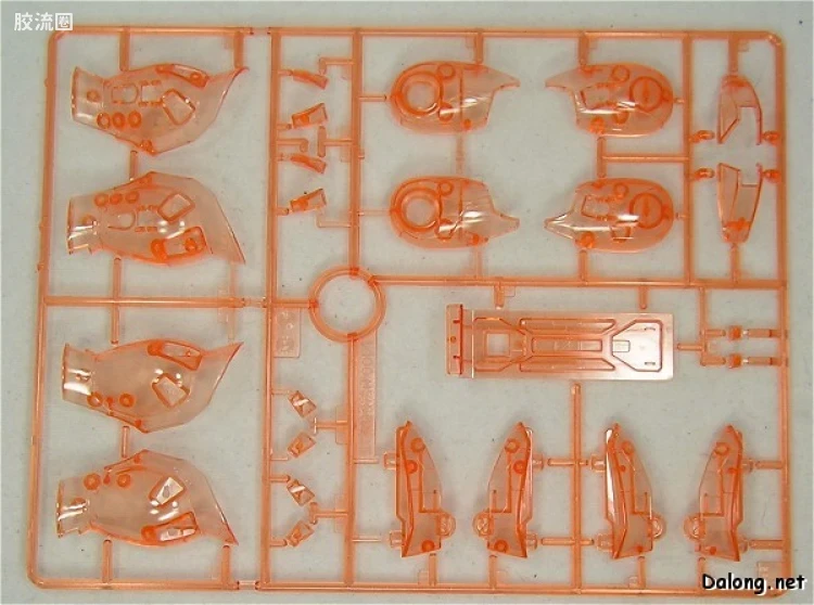 MG 水晶版 MS-06S 指挥官型扎古Ⅱ[夏亚·阿兹纳布尔专用机] 彩色透明版 - 图片