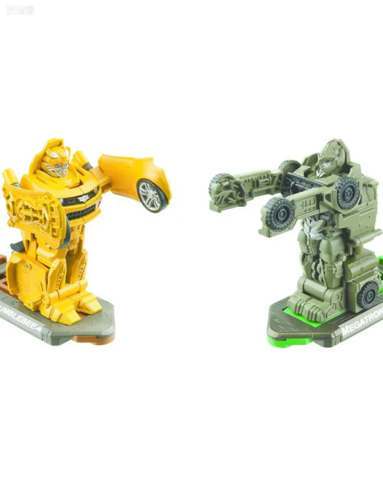 搏击对战 大黄蜂 VS 威震天(Bash Bots 机甲力量)
