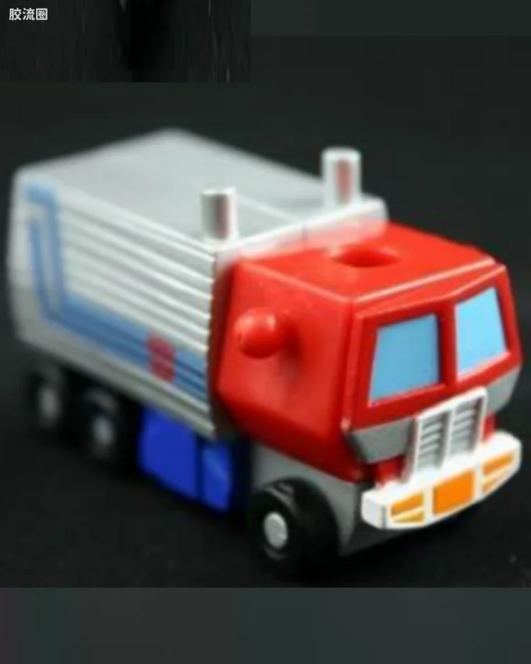 擎天柱卡车