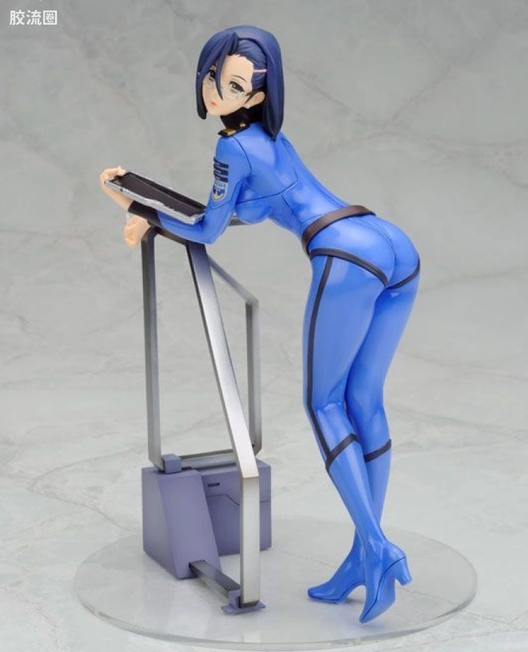 新见薰