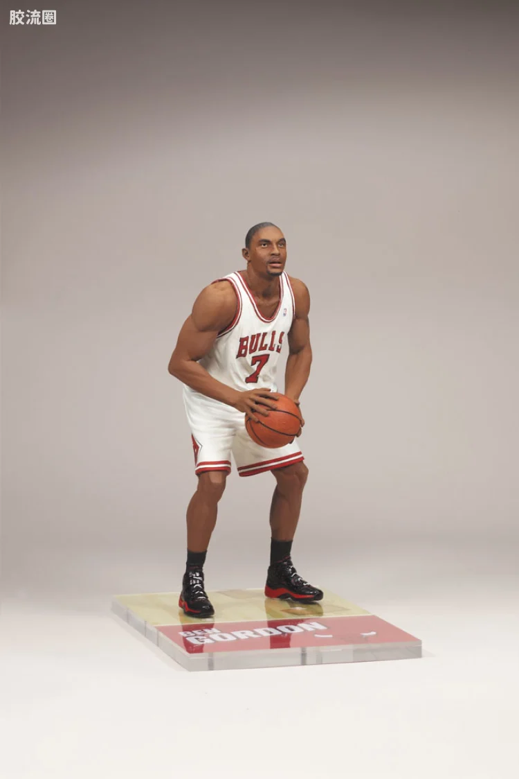 麦克法兰NBA篮球系列玩具 第15代 本-戈登