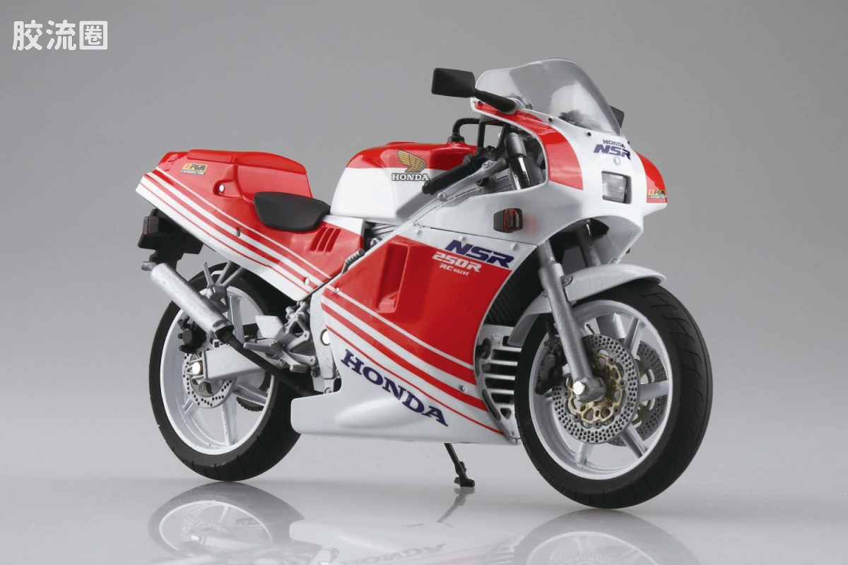 青岛社成品车系列 1/12 成品摩托车 本田 NSR250R '88 （火焰红/罗斯白）