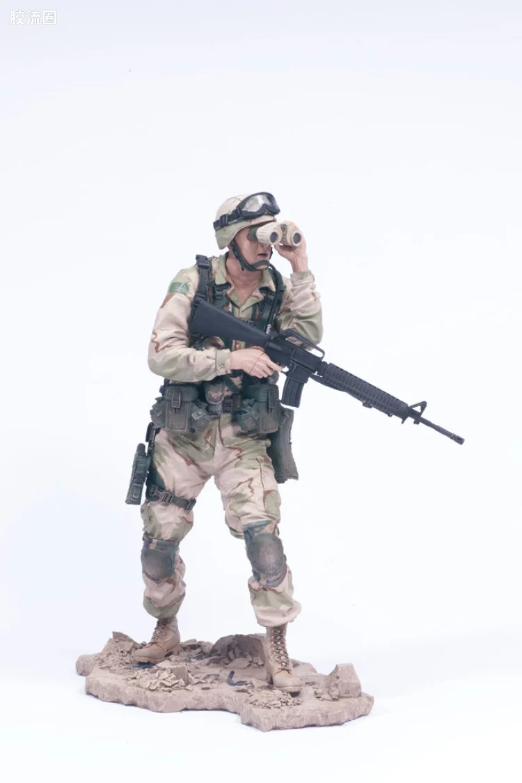 麦克法兰兵人系列 改版第1代 沙漠突击队