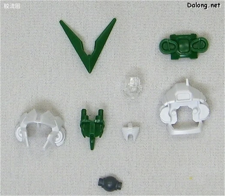 机动战士高达SEED SEED DESTINY 1/100 16 异端高达绿色机 - 图片