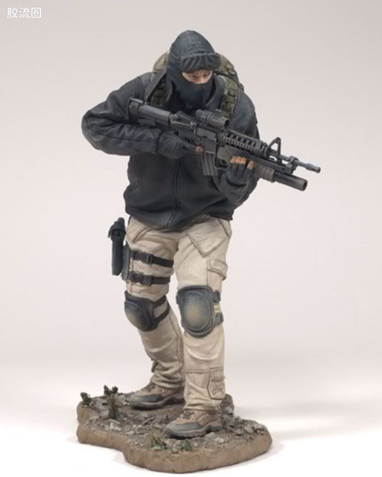 麦克法兰兵人系列 第5代 特种兵OPERATOR