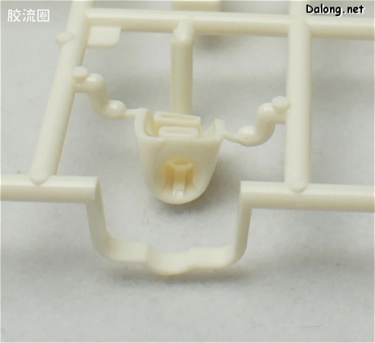 寿屋综合拼装模型系列 世界之树迷宫 女弓箭手 - 图片