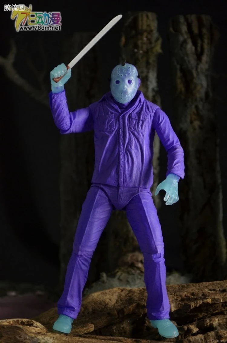 NECA 7寸可动人形系列 8-Bit游戏系列 电影黑色星期五 杰森(夜光版)