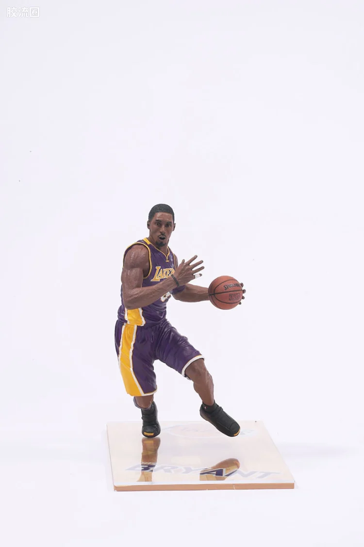 麦克法兰NBA篮球系列玩具 第3代 科比-布莱恩特