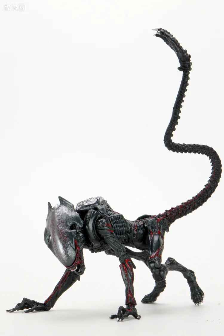NECA 7寸可动人形系列 异形系列 美洲狮异形(Kenner致敬版)