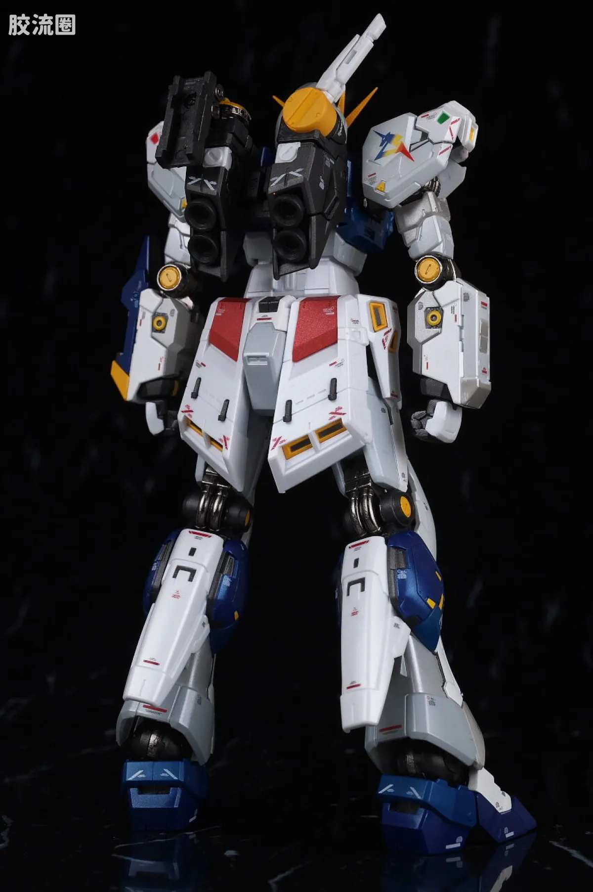 超合金系列 高达 RX-93ff ν高达 - 图片
