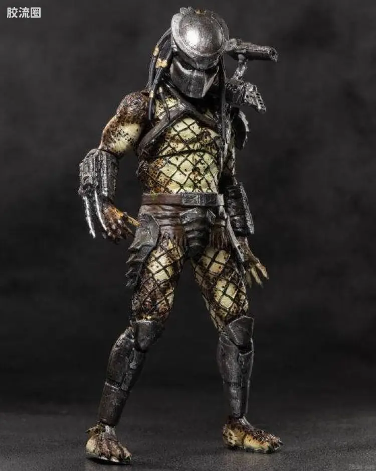 铁血战士S 铁血战士(武装版)