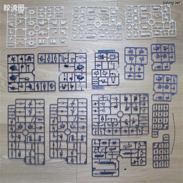寿屋综合拼装模型系列 全金属狂潮 ARX-7 强弩 - 图片