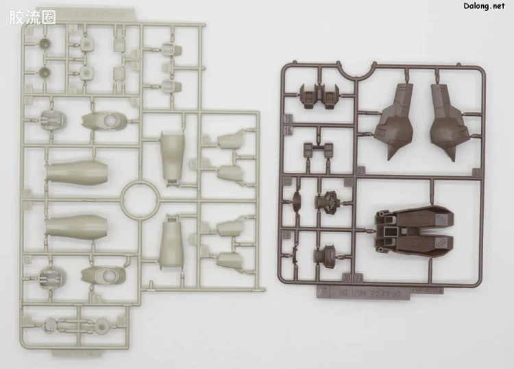HGUC 网络限定版 马格纳克 （阿乌达机/艾哈迈德机） - 图片