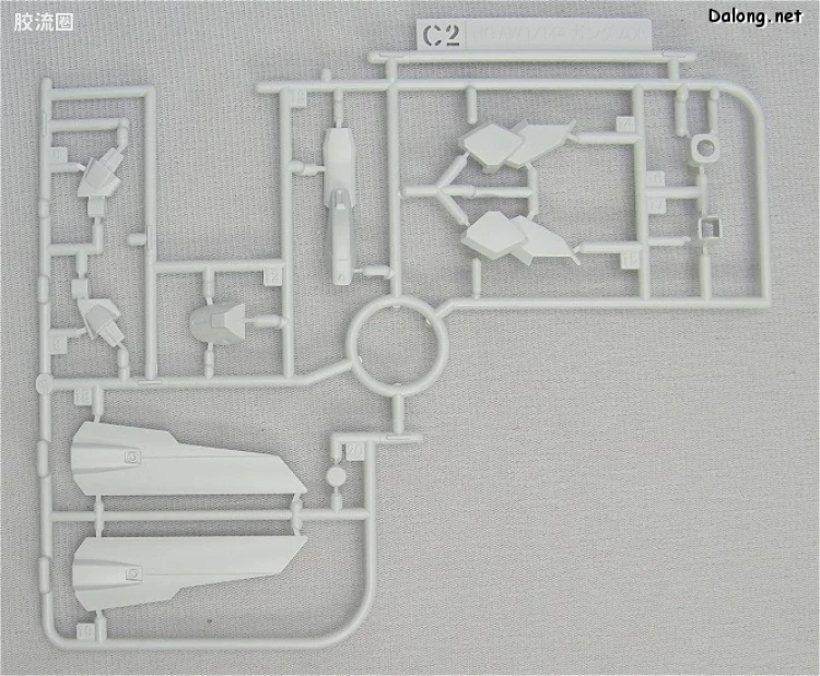 HGUC 普通版 h109 高达X - 图片