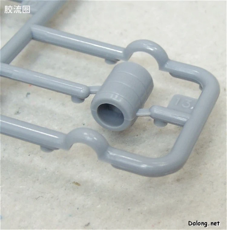 寿屋综合拼装模型系列 机动战舰 黑百合 - 图片