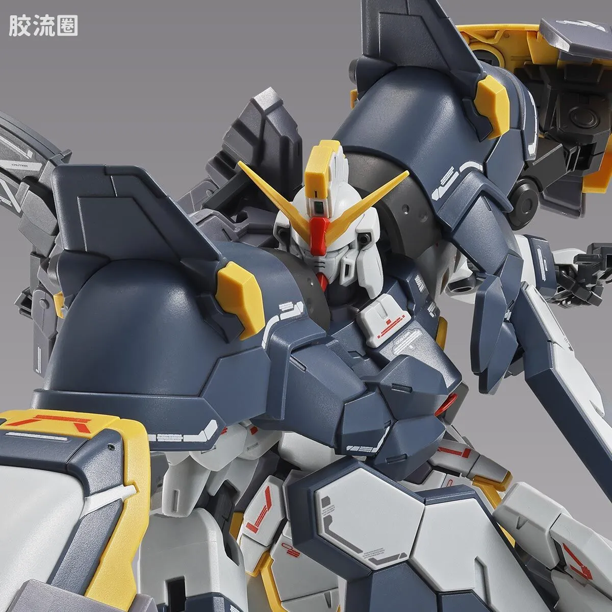 MG 网络限定版 沙漠高达EW(犰狳蜥蜴装备) - 图片